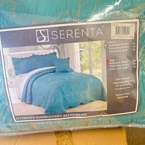 Blue Embroidery Bedspread Quilt Set